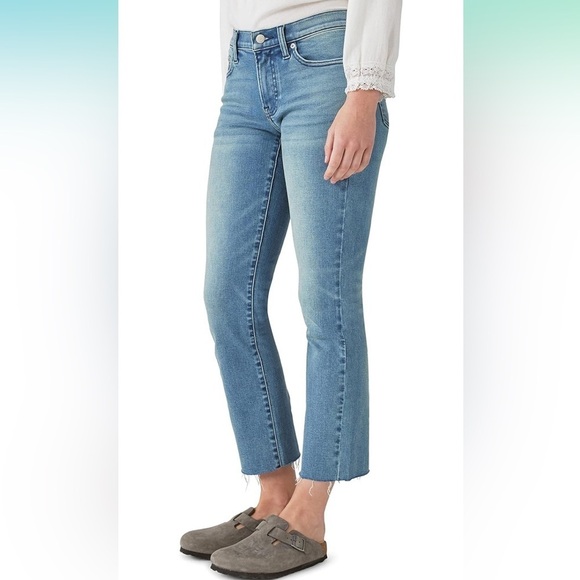 Women’s Lucky Brand mid-rise crop sweet’n straight dark blue Jeans‎ Sz 6/28 - Picture 12 of 13